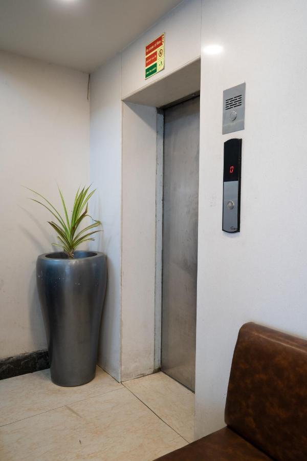 Hotel Kyra Airport Ahmedabad Eksteriør bilde