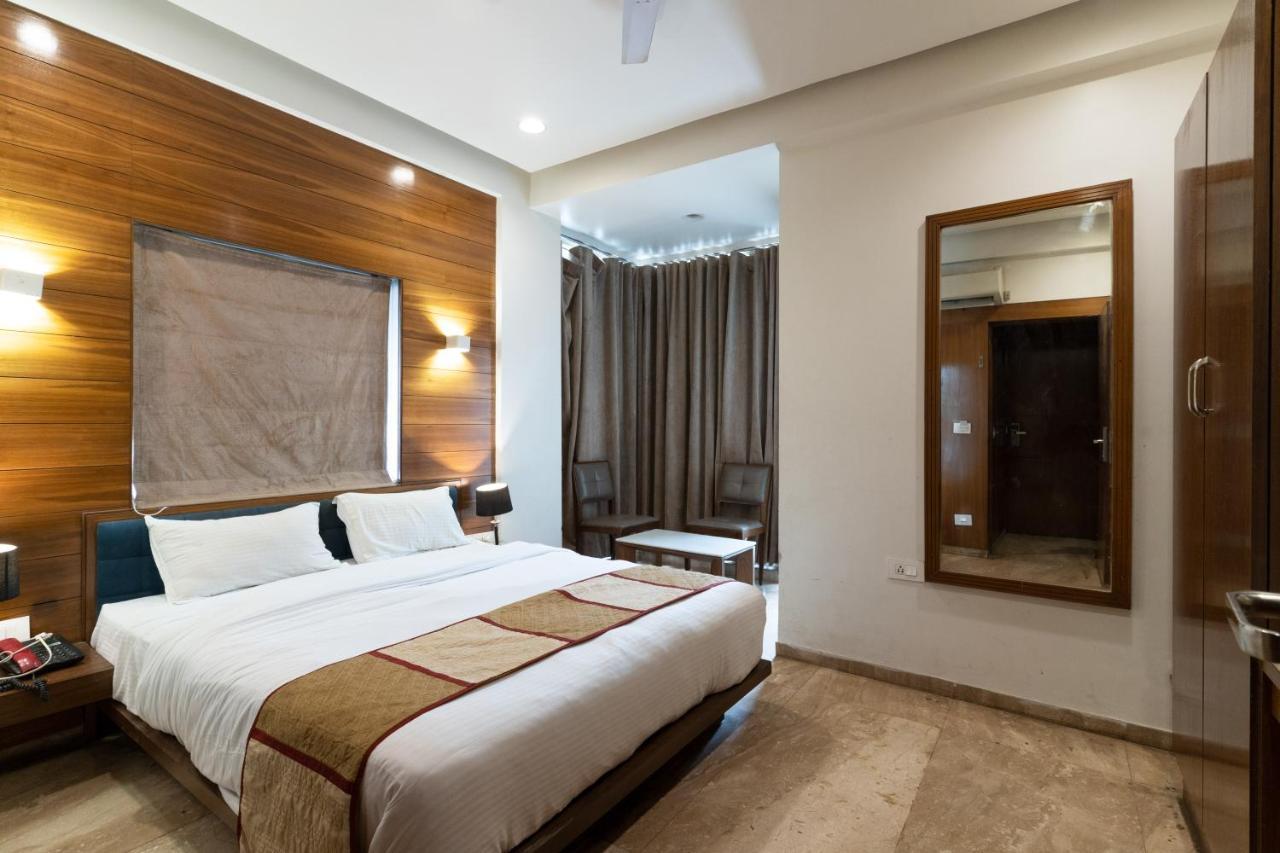 Hotel Kyra Airport Ahmedabad Eksteriør bilde